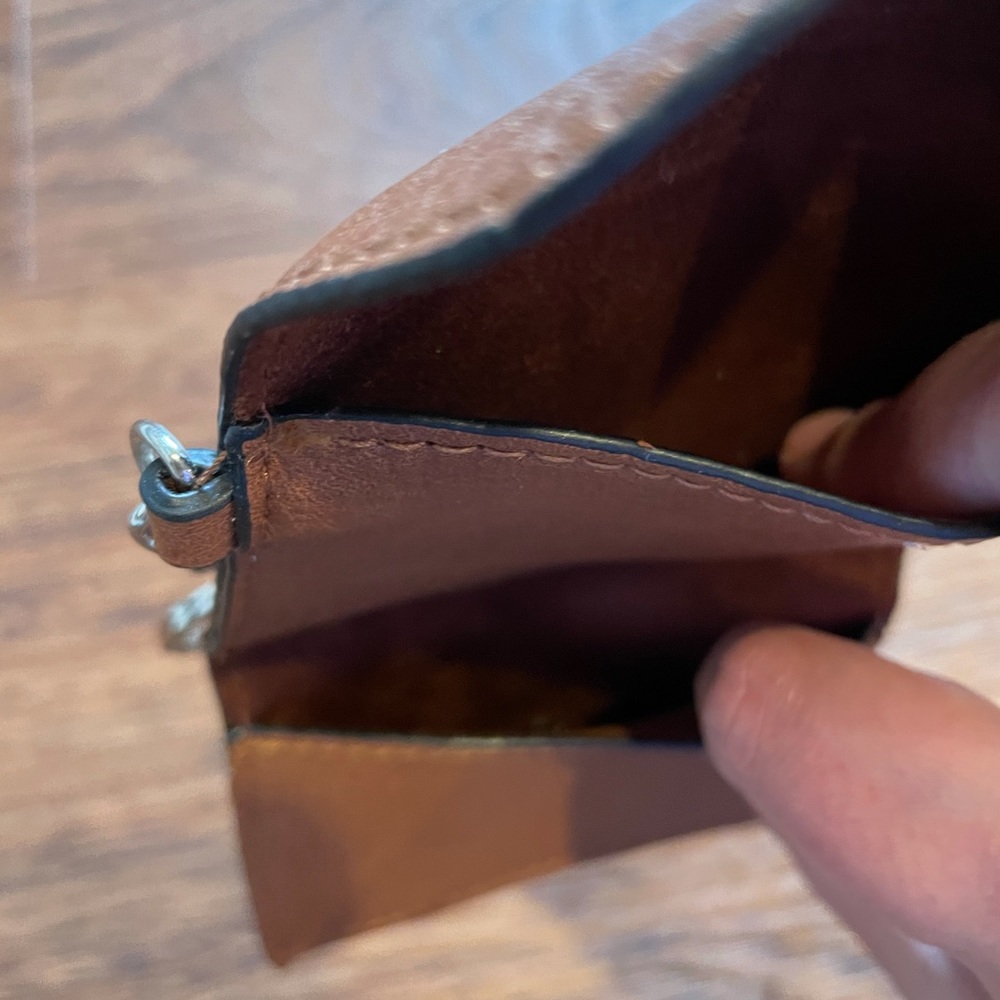 Steve Madden Keychain Card Holder - Picture 2 of 3